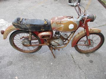 Benelli 48 sprint o sport - 1962