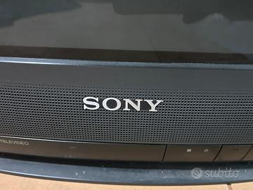 Tv SONY per  gamer, retro game, vecchie console