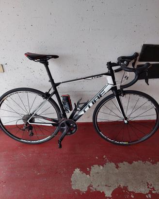 BICI DA CORSA CUBE ATTAIN CARBONIO