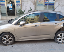 Citroen c3 2011 incidentata