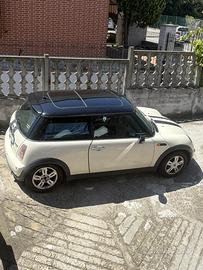 Mini cooper 1.6   2004