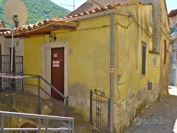 Casa indipendente piano terra