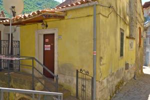 Casa indipendente piano terra