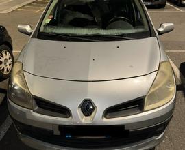 Clio 1.2 16V 5p 2008 rip curl