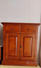 Credenza bassa/madia in stile arte povera 