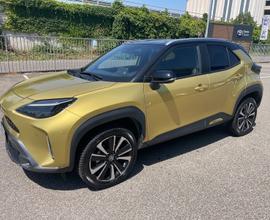 Toyota Yaris Cross 1.5 Hybrid 5p. E-CVT AWD-i...