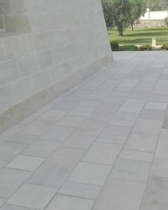 PLM PAVIMENTI pavimento in marmo finitura anticata