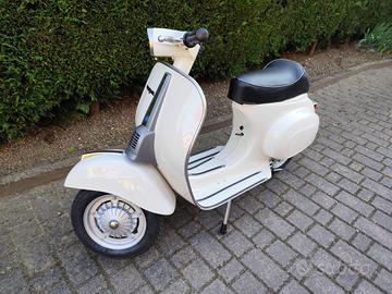 Vespa 50 special km0