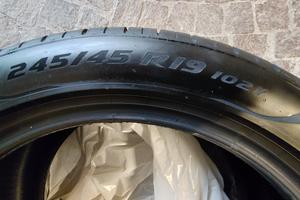 gomme Pirelli