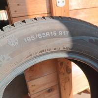 4 pneumatici  invernali 195/65R15