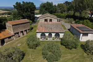 Casale a Amelia