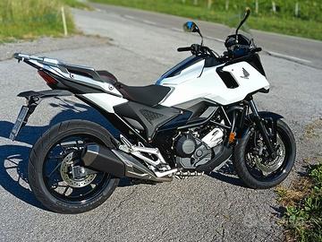 Nc 750 x manuale 