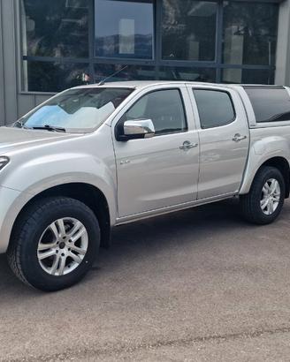 Isuzu D-Max Crew D-Max 2.5 td crew Solar 4x4
