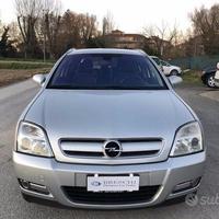 Opel Signum 3.0 V6 CDTI Sport