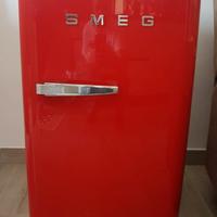 Frigo Smeg Minibar 50's Style FAB5RDD rosso lucido