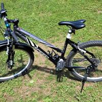 Mountain Bike ammortizzata in ottmo stato