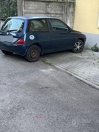 Lancia y