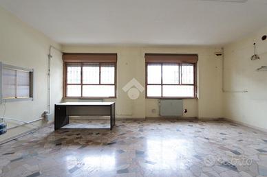 LABORATORIO A VALENZA