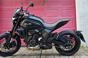 CF Moto 700 CL-X Heritage