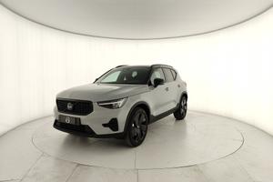 VOLVO XC40 2.0 b3 Ultra Black Edition auto