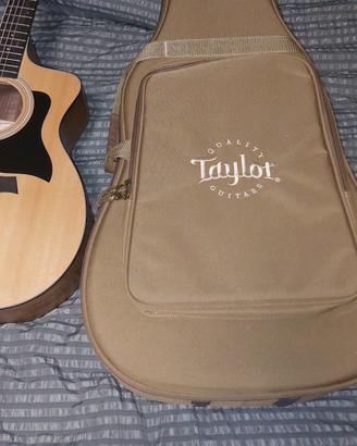 chitarra acustica taylor 