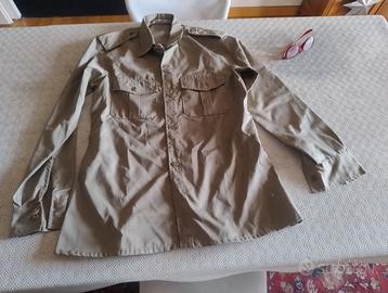 Camicia militare