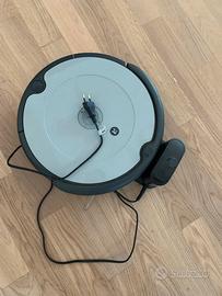 Aspirapolvere automatica