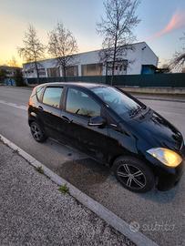 MERCEDES CLASSE A 150 BLU EFFICIENCY