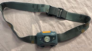 Torcia frontale LED regolabile