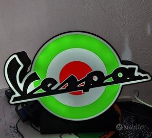 Lampada LED 3D Vespa – Design Iconico