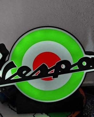 Lampada LED 3D Vespa – Design Iconico