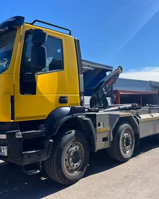 IVECO IVECO TRAKKER 340T45 SCARRABILE BALESTRATO