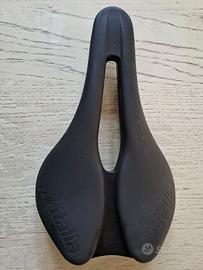 Sella marca SELLE ITALIA MODEL X GREEN SUPERFLOW