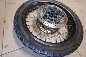 Ruota anteriore originale Triumph XCX 800