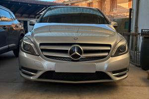 Mercedes B180