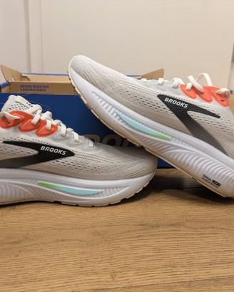 Brooks Ghost 17 - N. 43 (come nuove)