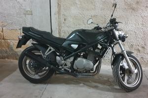 SUZUKI BANDIT GSF 400