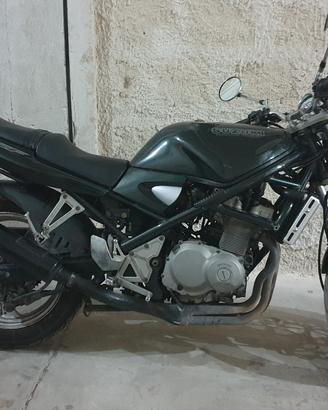 SUZUKI BANDIT GSF 400