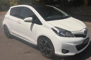 Toyota Yaris 1.3 5 porte Lounge