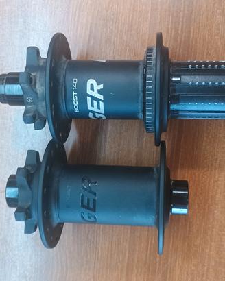 Coppia di mozzi BONTRAGER Boost Enduro 28h