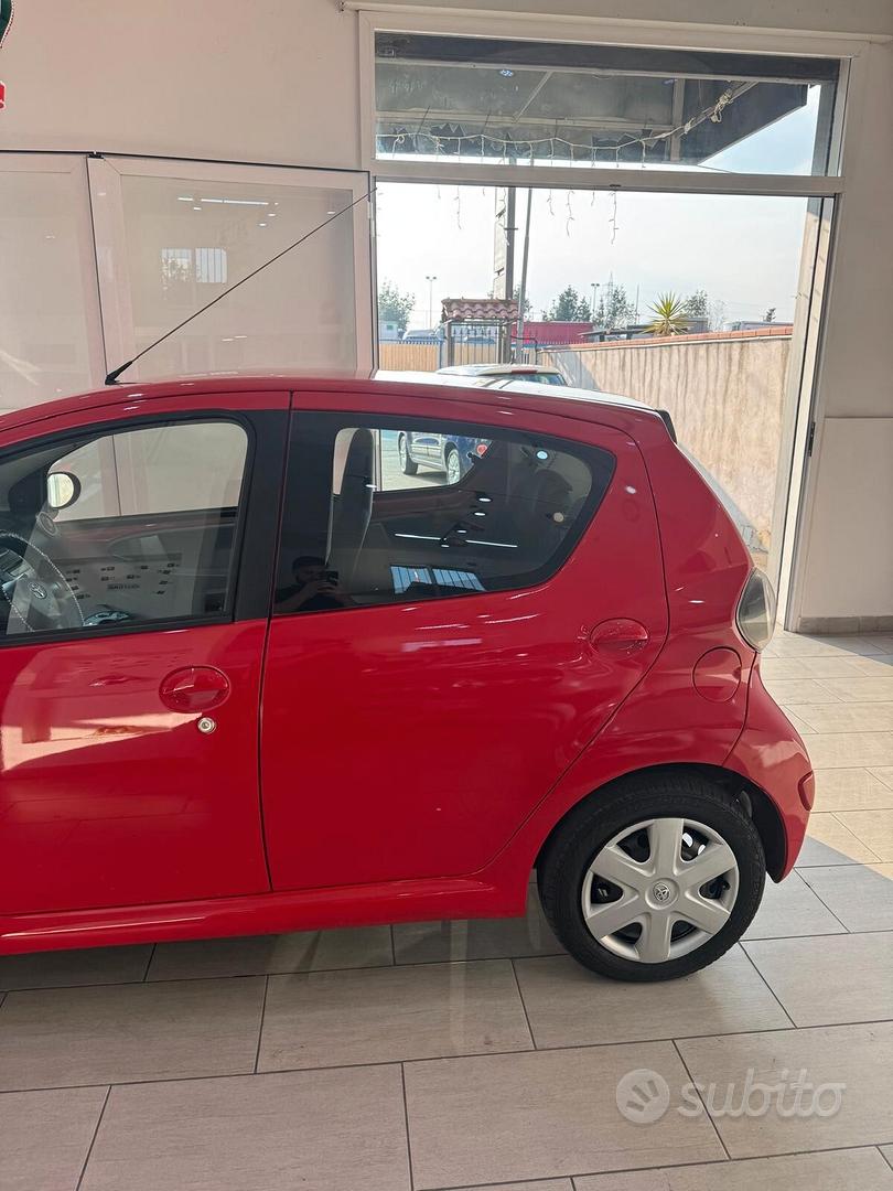 Toyota Aygo 2010 photo 5