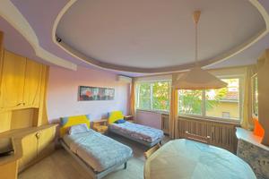 Spaziosa camera doppia ad uso singolo da sett