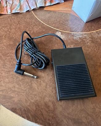 Pedale sustain universale