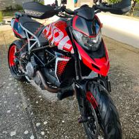 Ducati Hypermotard 950 2022 in perfette condizioni