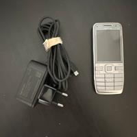 Nokia E52