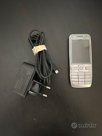 Nokia E52