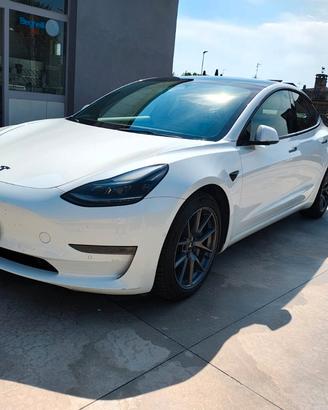 Tesla Model 3 Long Range Dual Motor awd