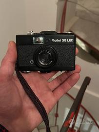 Fotocamera rollei 35 led