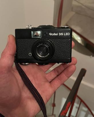 Fotocamera rollei 35 led