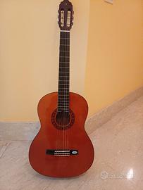 Chitarra classica.